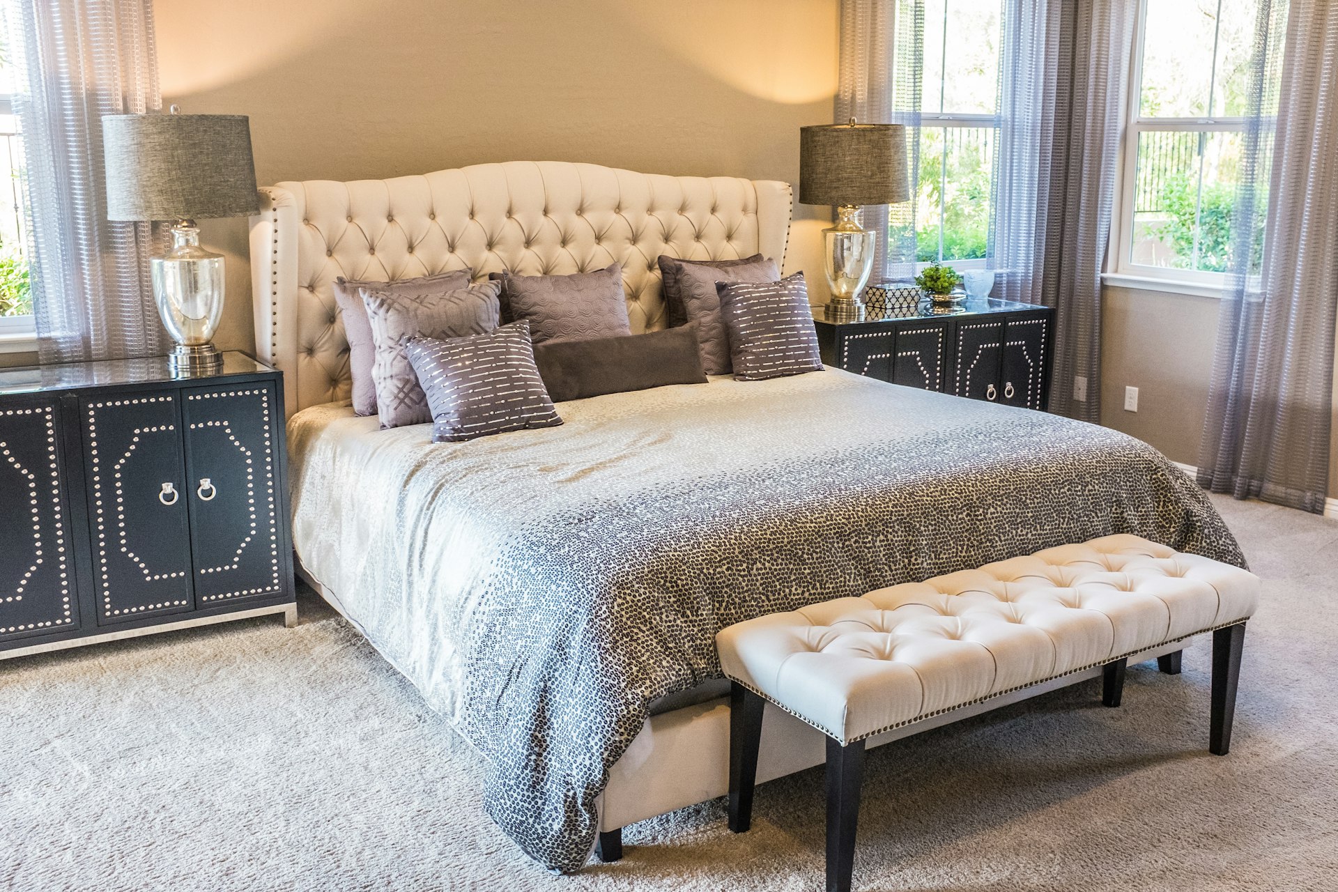 Hybrid vs. Memory Foam: Which is Right for You?